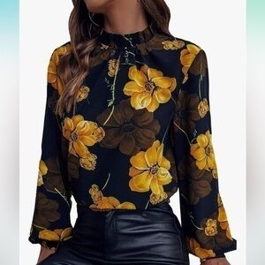Floral print blouse